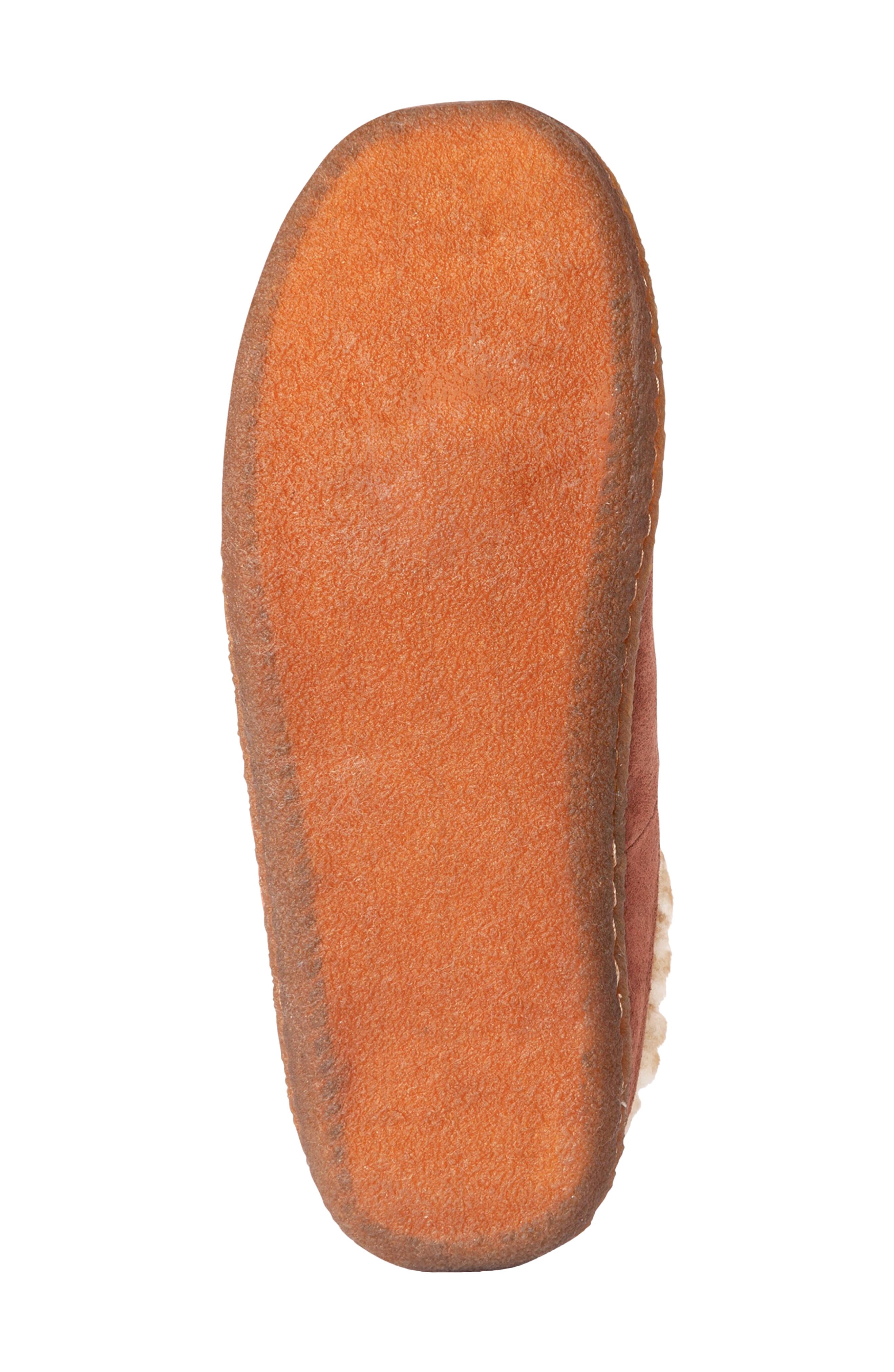 Old Friend Ragnar Slipper, Alternate, color, 