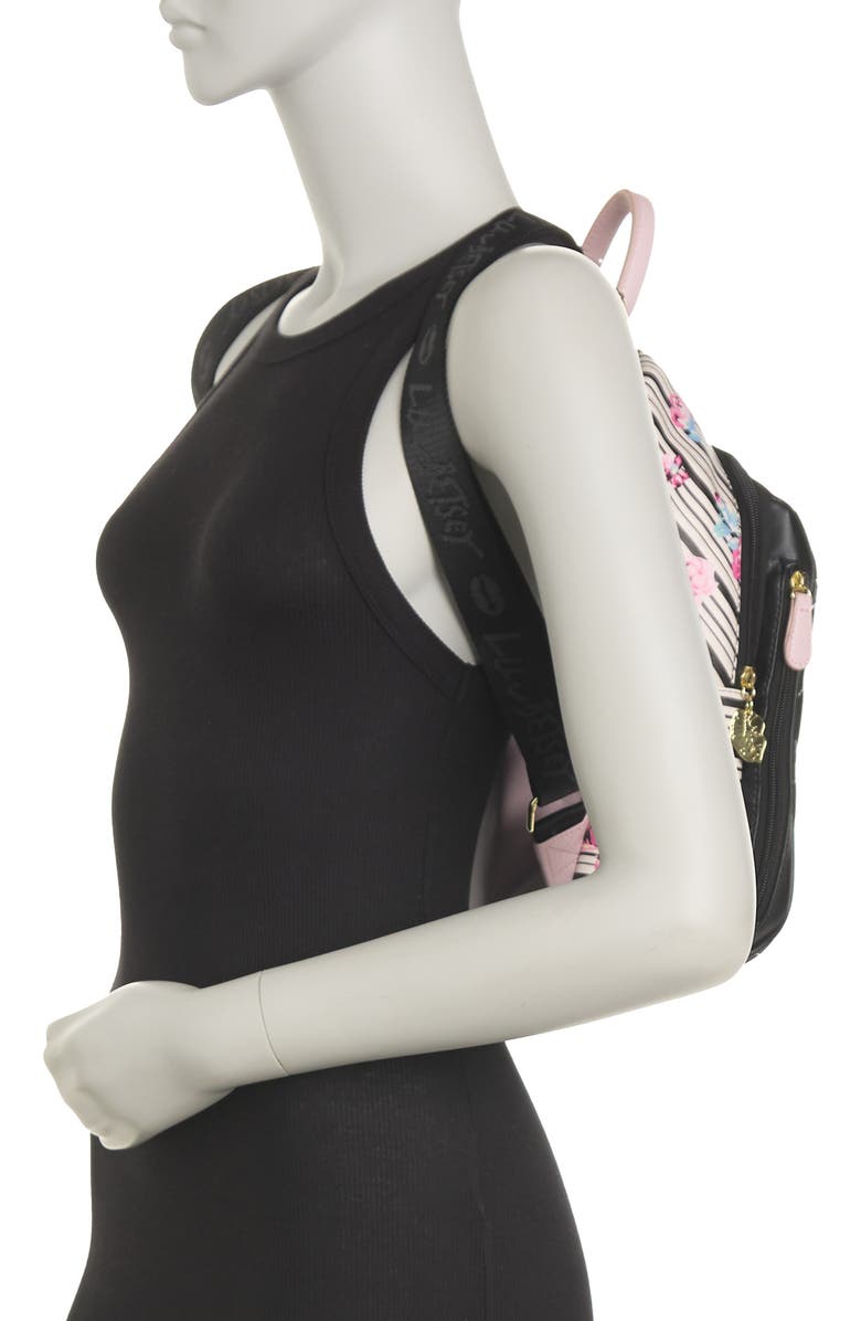 URBAN EXPRESSIONS HANDBAGS Urban Expressions Diamond Quilted Backpack, Alternate, color,