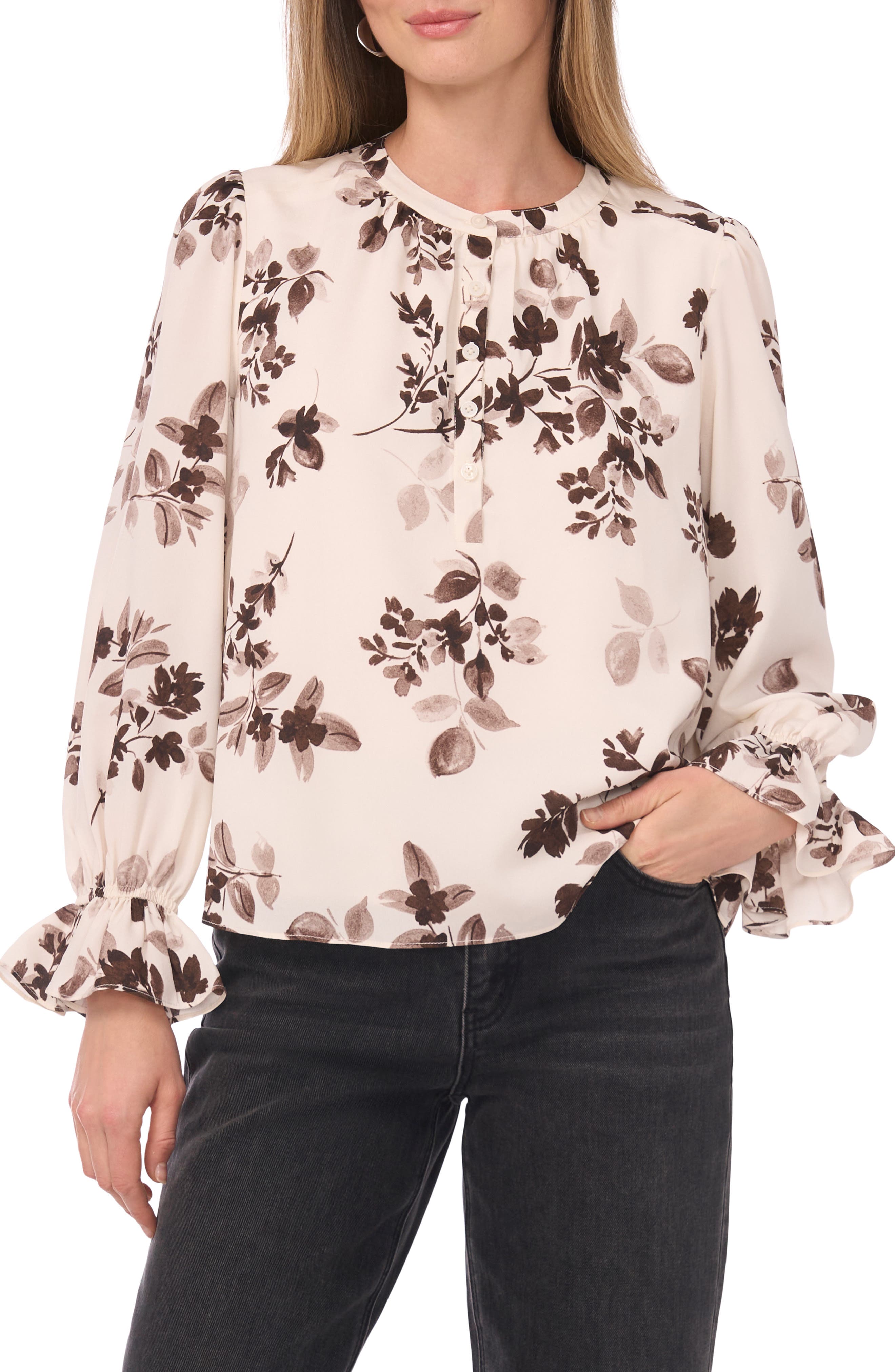 1.STATE Floral Long Sleeve Top