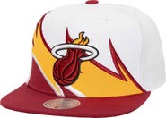 Mitchell & Ness Men's Mitchell & Ness White/Red Miami Heat Waverunner Snapback Hat