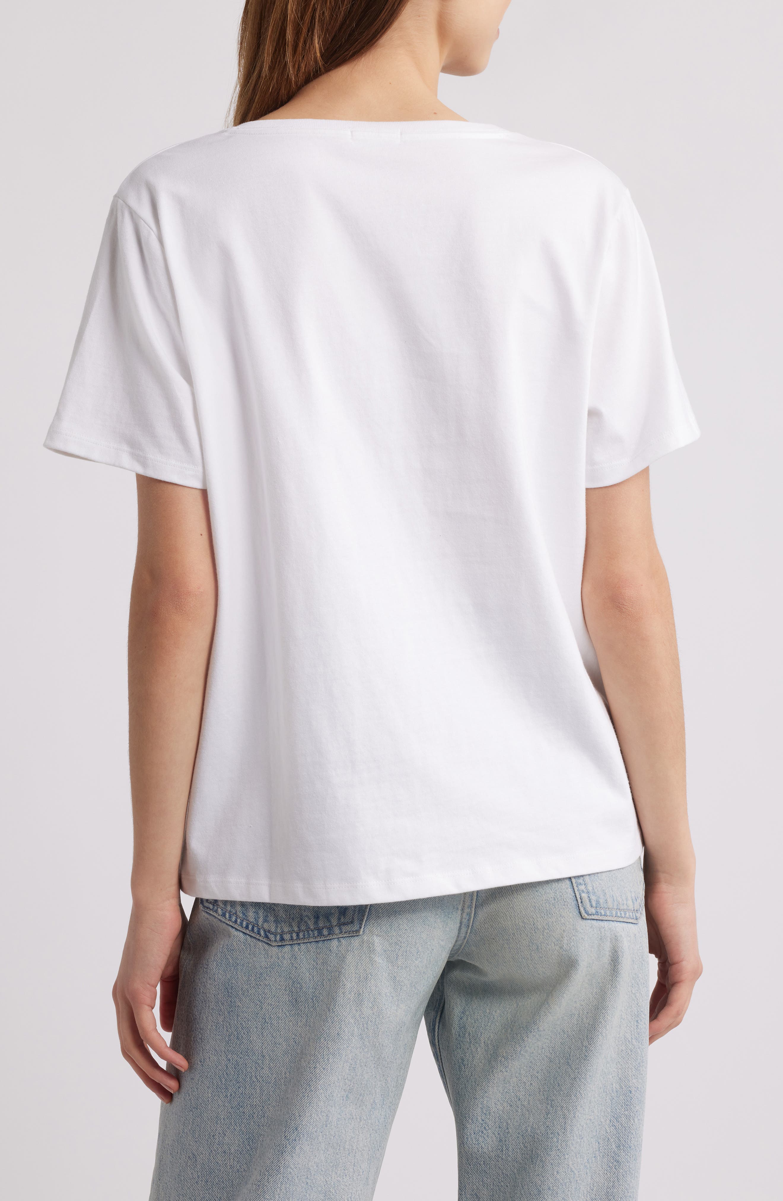 Heritage V-Neck T-Shirt - image 2