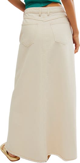 Come as You Are Frayed Hem Denim Maxi Skirt
