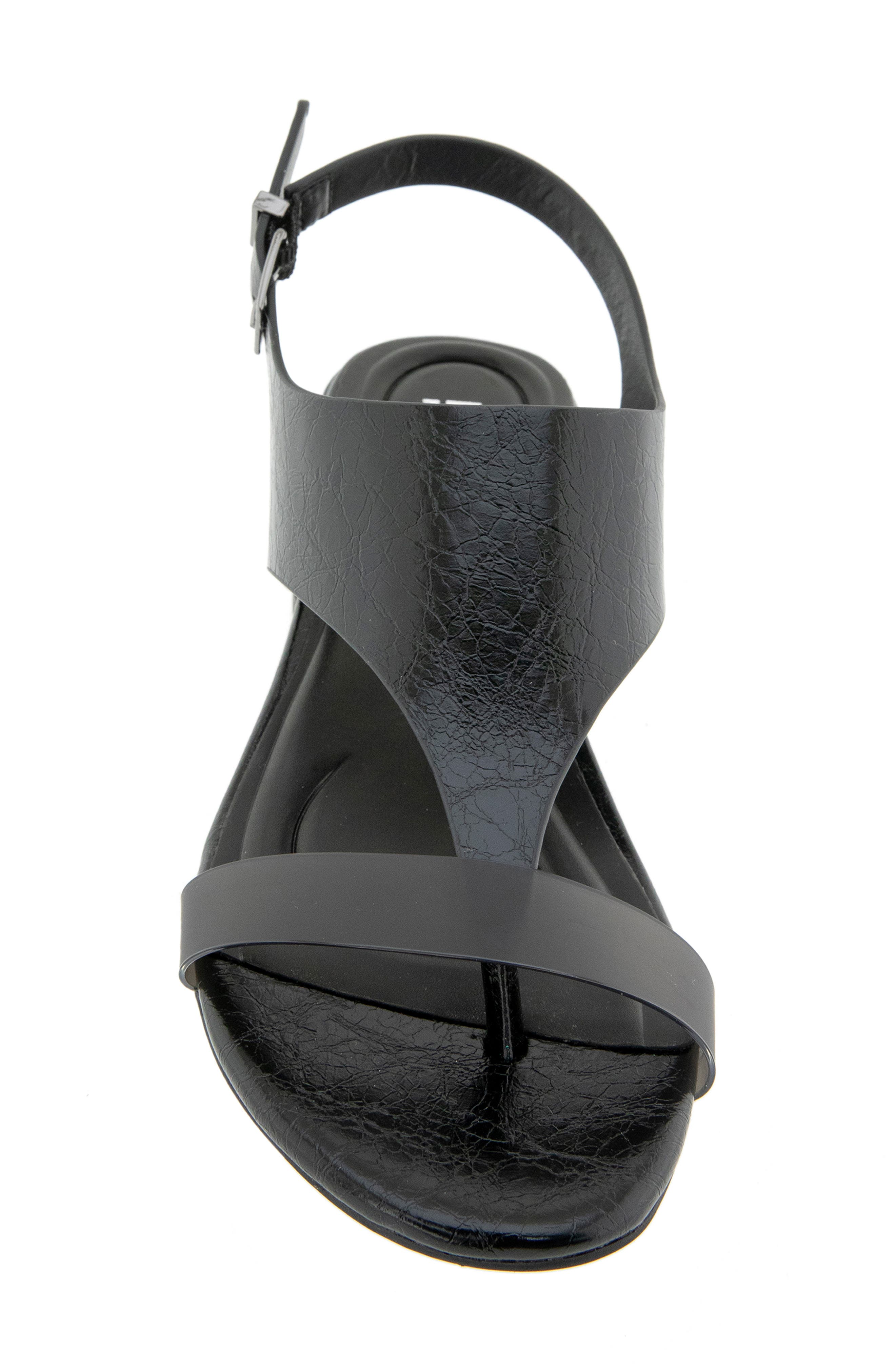 Reaction Kenneth Cole Kure Block Heel Sandal, Alternate, color, Black