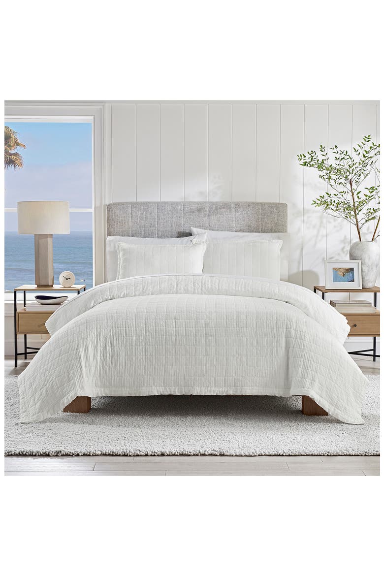 Campo Quilt & Pillow Sham Set, Alternate, color, SNOW