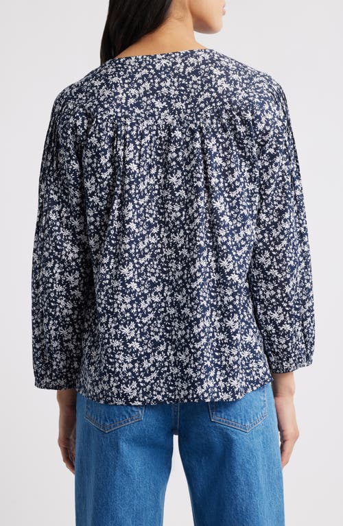 Caslonr Caslon(r) Pintuck Pleat Top In Navy- White Aida Floral