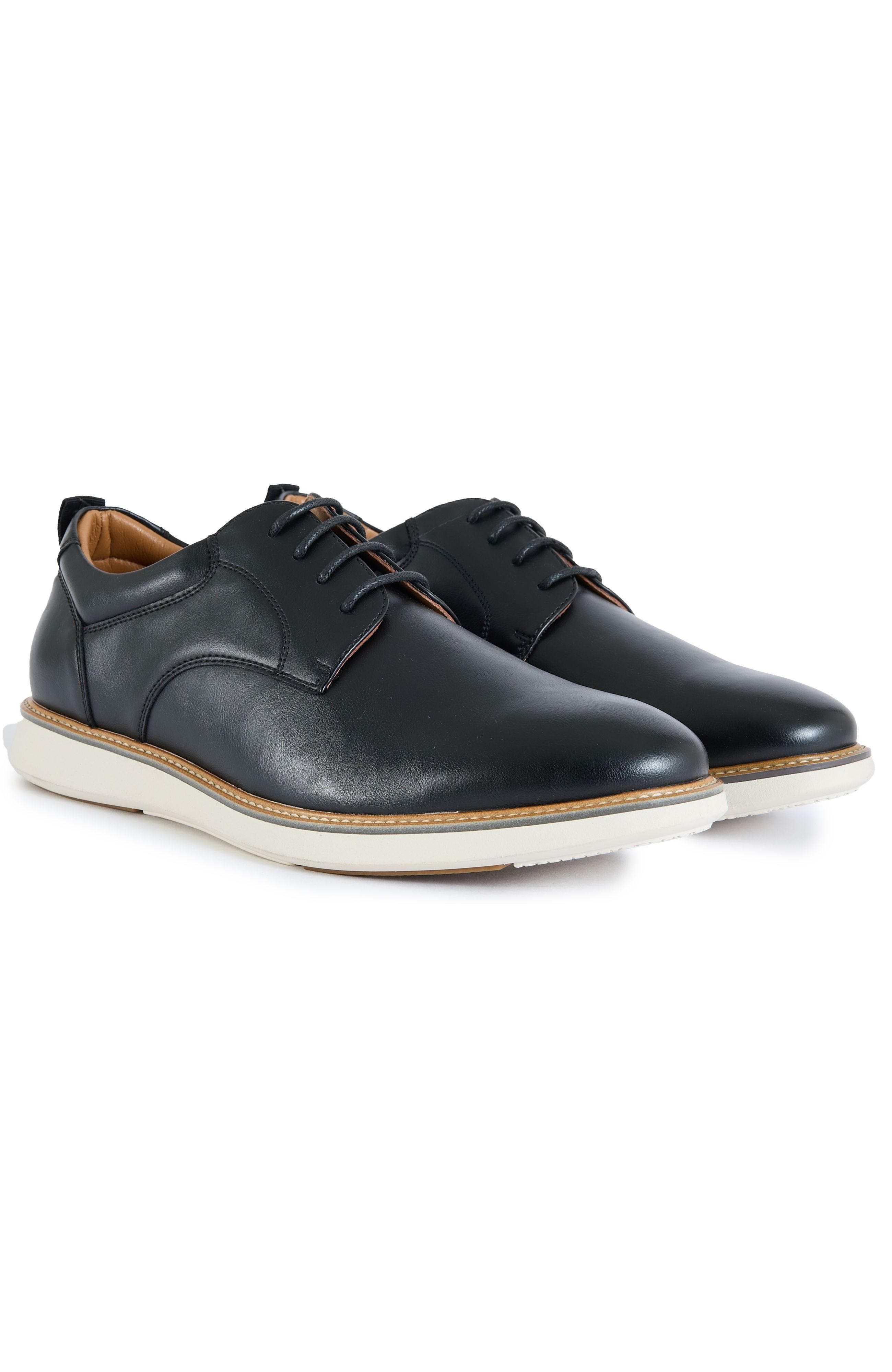 Quinoa Plain Toe Casual Shoe, Alternate, color, Black