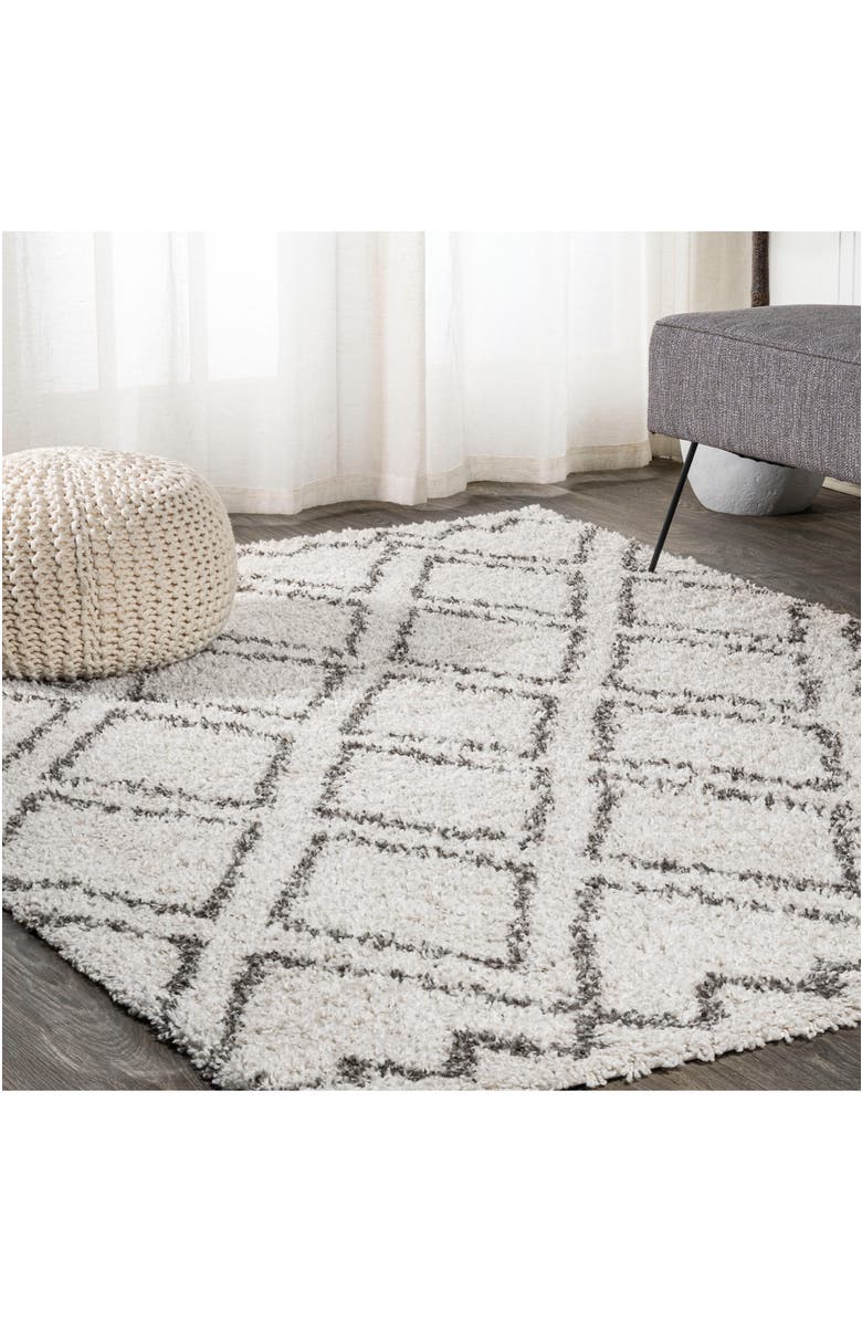 JONATHAN Y Soller Diamond Trellis Shag Area Rug, Alternate, color, Beige/Dark Gray