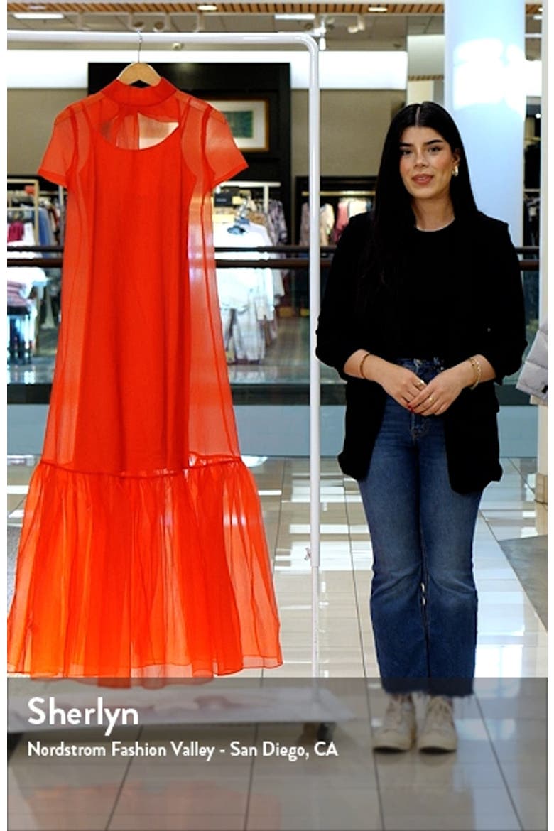 Calluna Ruffle Hem Organza Gown video
