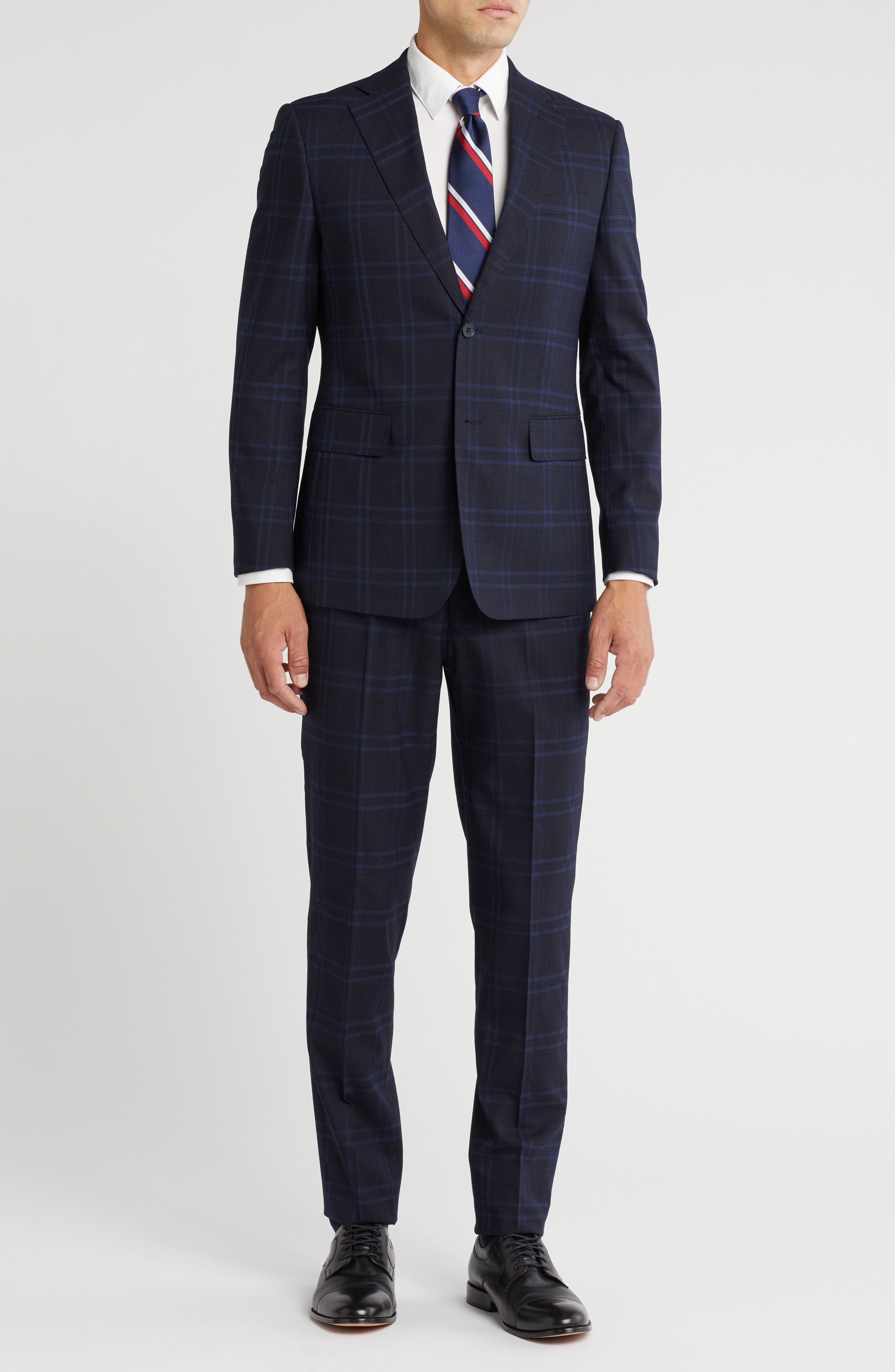 English Laundry Notched Lapel Two-Piece Suit