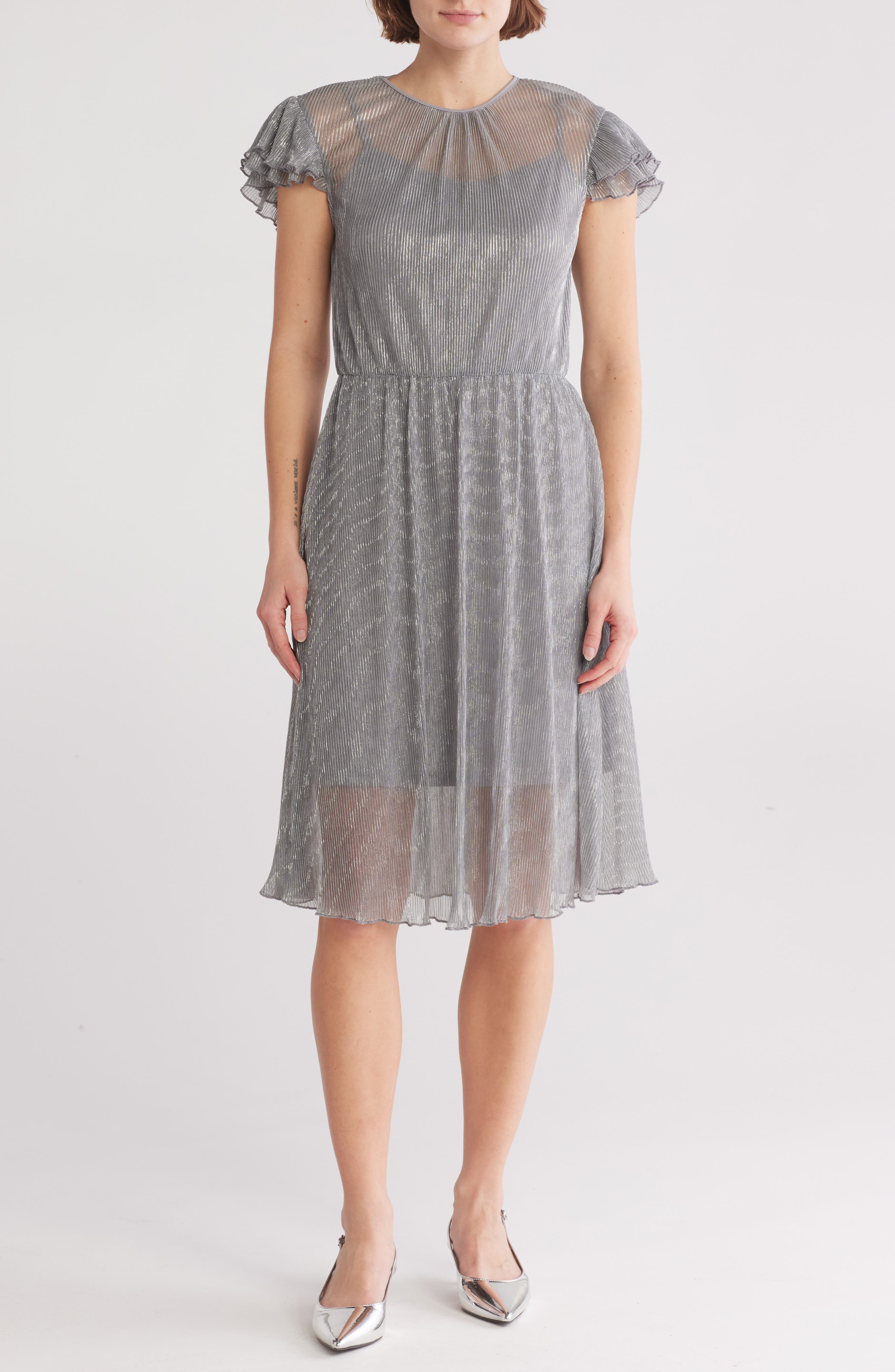 WISHLIST Short Sleeve Sparkle Dress