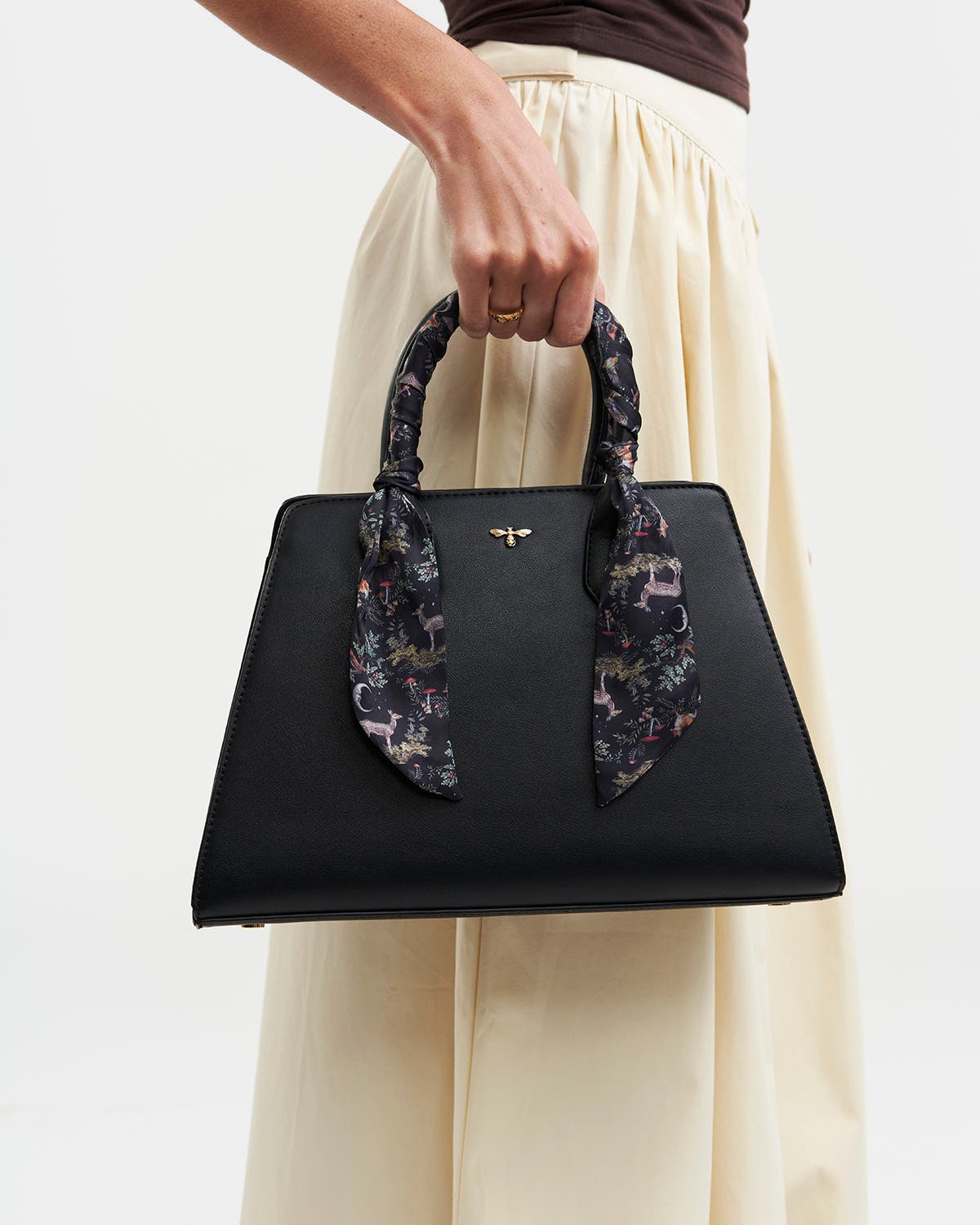 Fable England Grace Structured Tote, Alternate, color, Black