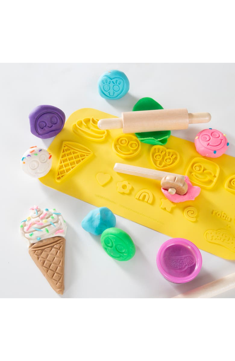 PLAY-DOH Playdoh Ice Cream Stand Play Center With 12 Containers 
Wooden Tools, Age 3+, Alternate, color, Multicolored