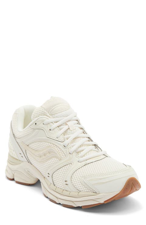 ProGrid Triumph 4 Sneaker (Men)