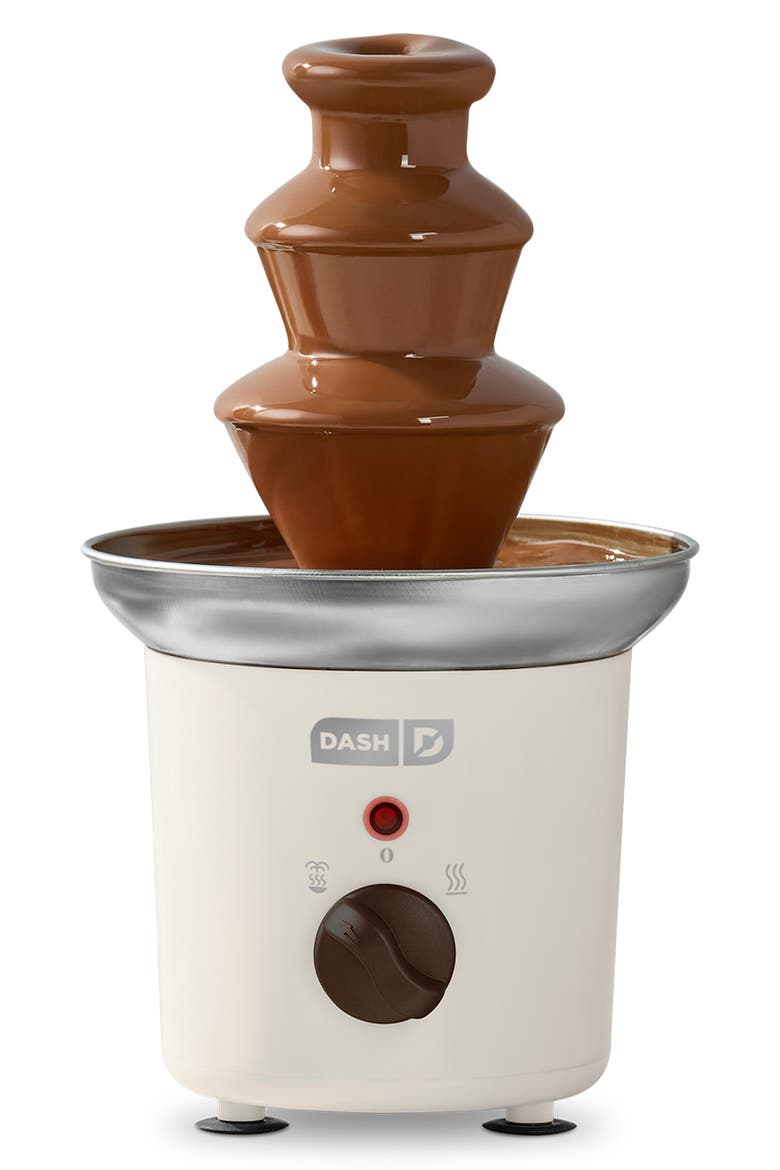 Chocolate Fountain, Alternate, color, CREAM