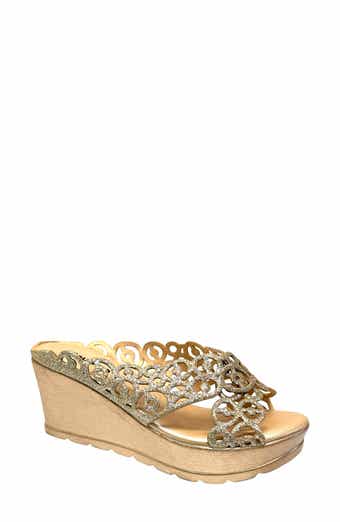 Magic Wedge Sandal