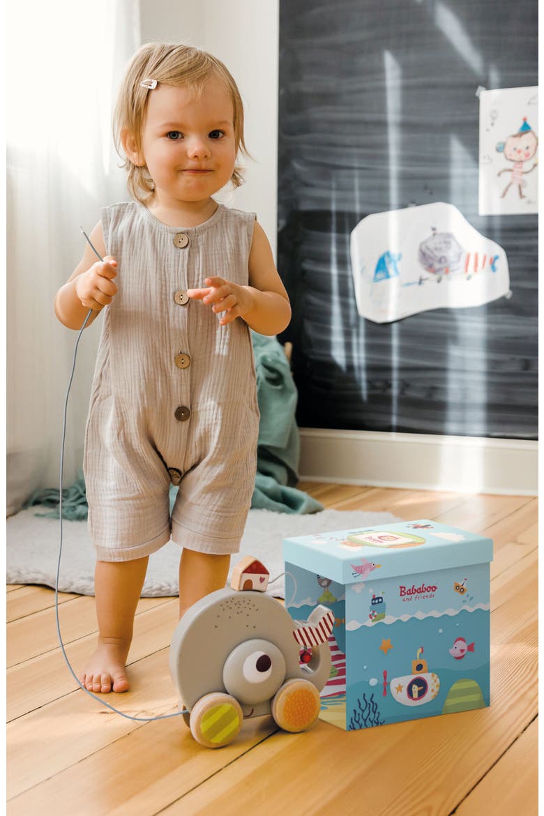 Wilma Whale Pull Along, Alternate, color, Grey