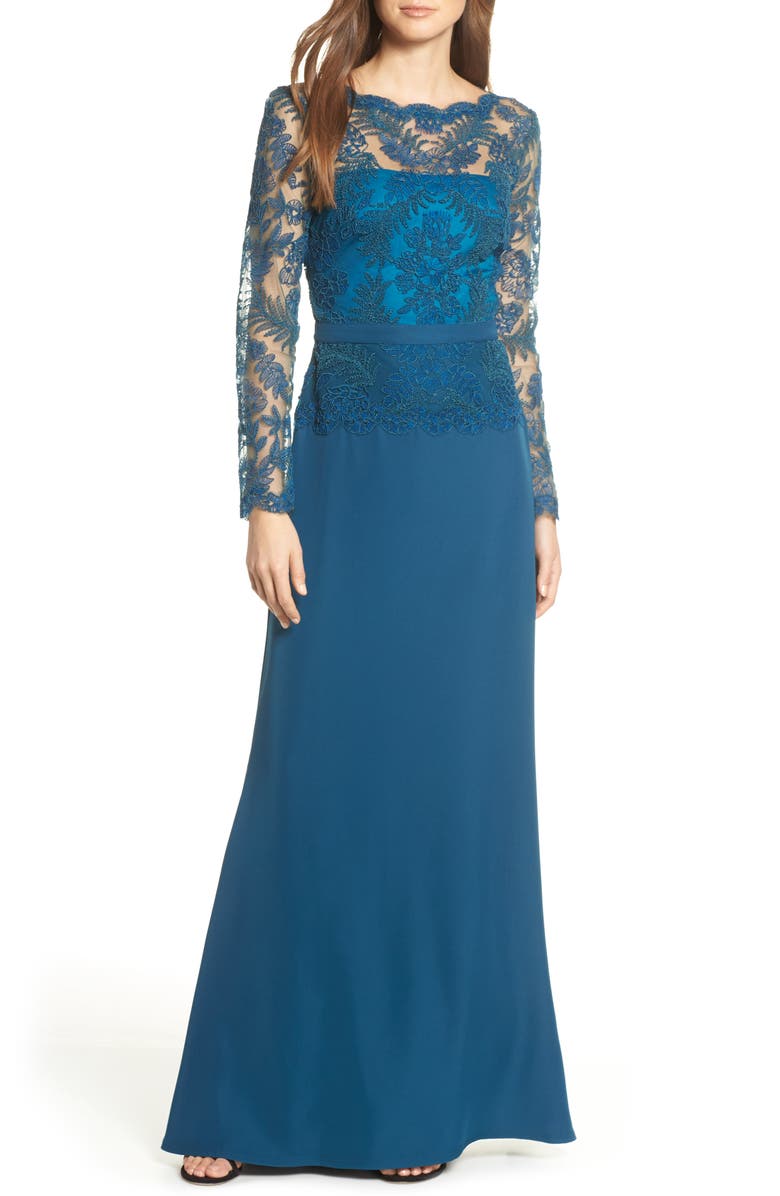 Tadashi Shoji Lace & Crepe Long Sleeve Evening Gown, Main, color, 
