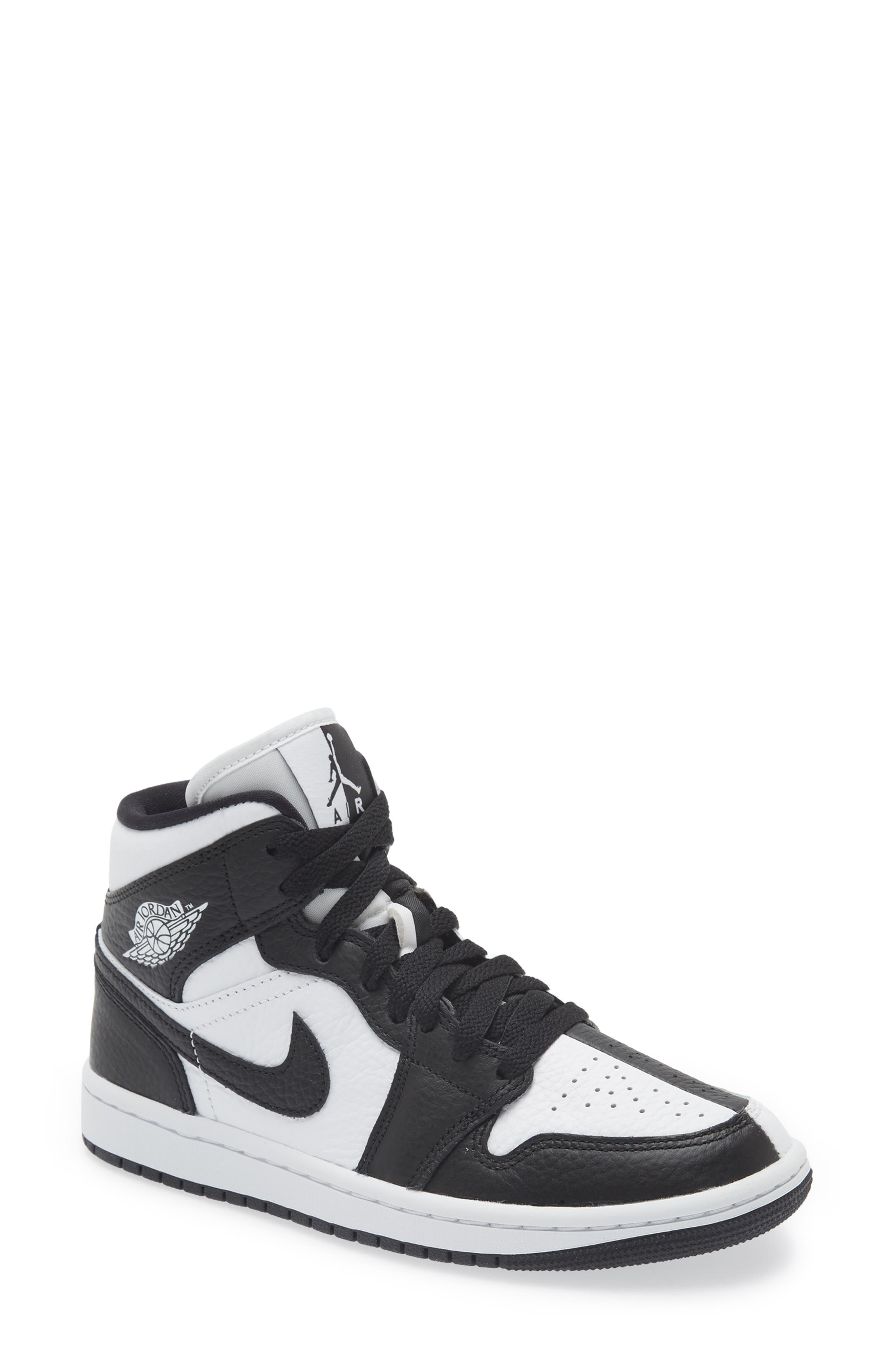 Air Jordan 1 Mid SE Basketball Sneaker, Main, color, WHITE/ BLACK/ WHITE