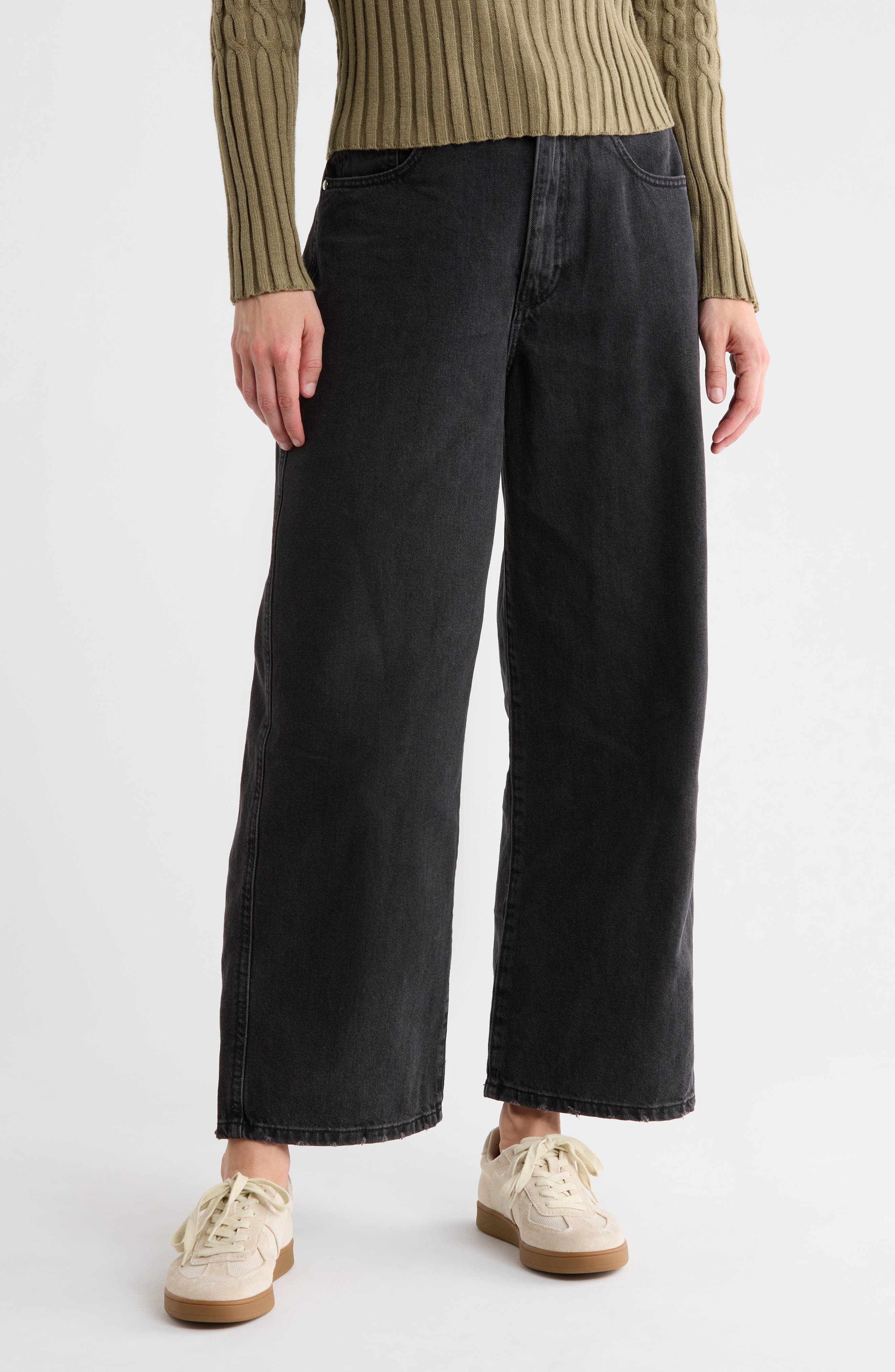 Barrel Leg Jeans