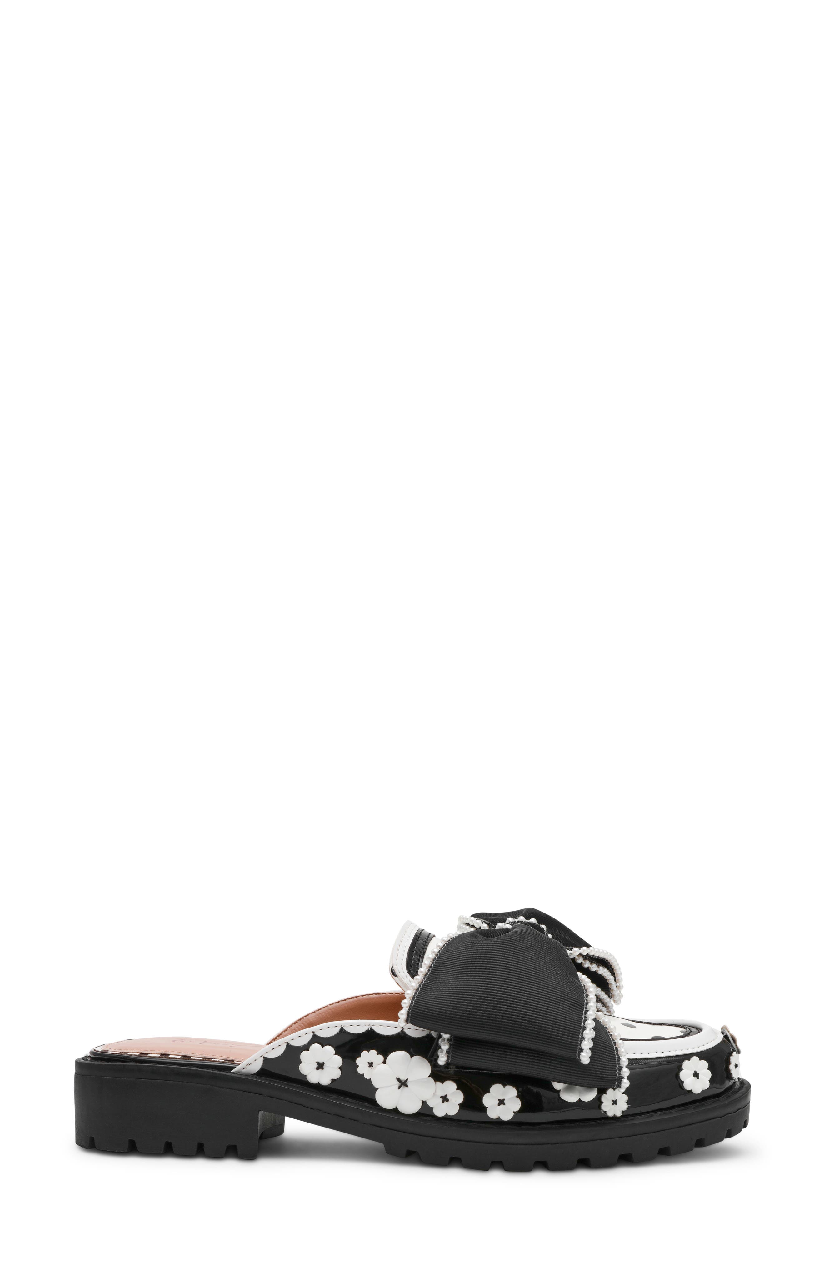 Betsey Johnson Gladdys Bow Mule, Alternate, color, Black/ White Flower