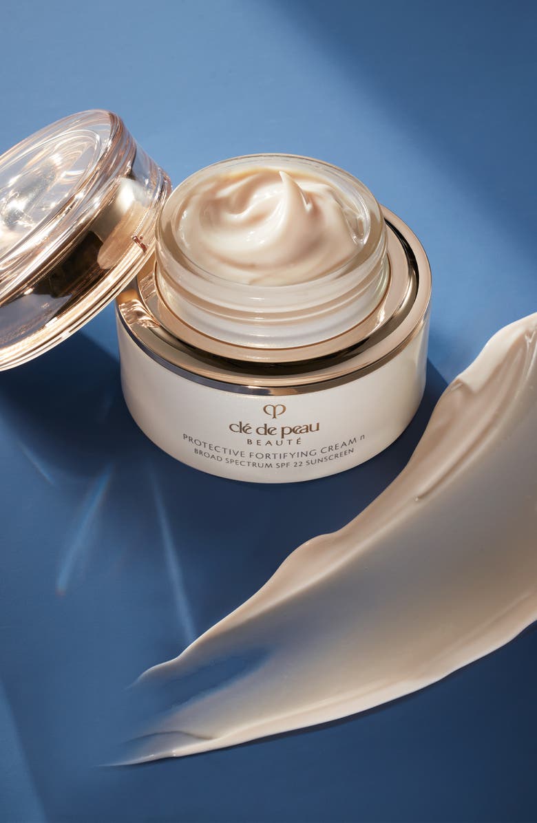 Clé de Peau Beauté Protective Fortifying Cream SPF 22, Alternate, color, 