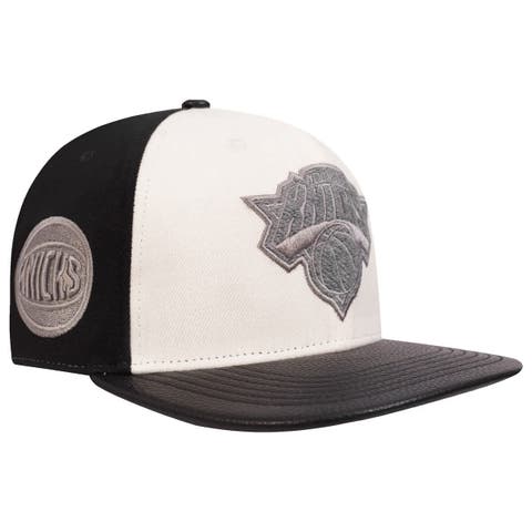 Men's Pro Standard  Cream/Black New York Knicks French Terry Snapback Hat