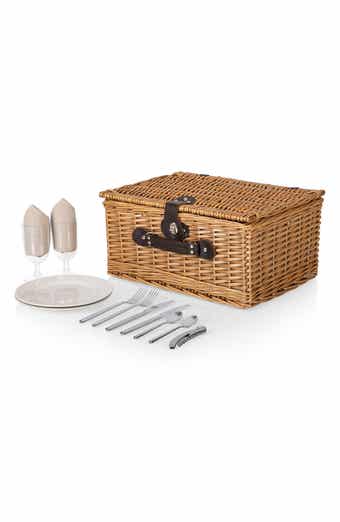 Picnic Time Classic Picnic Basket