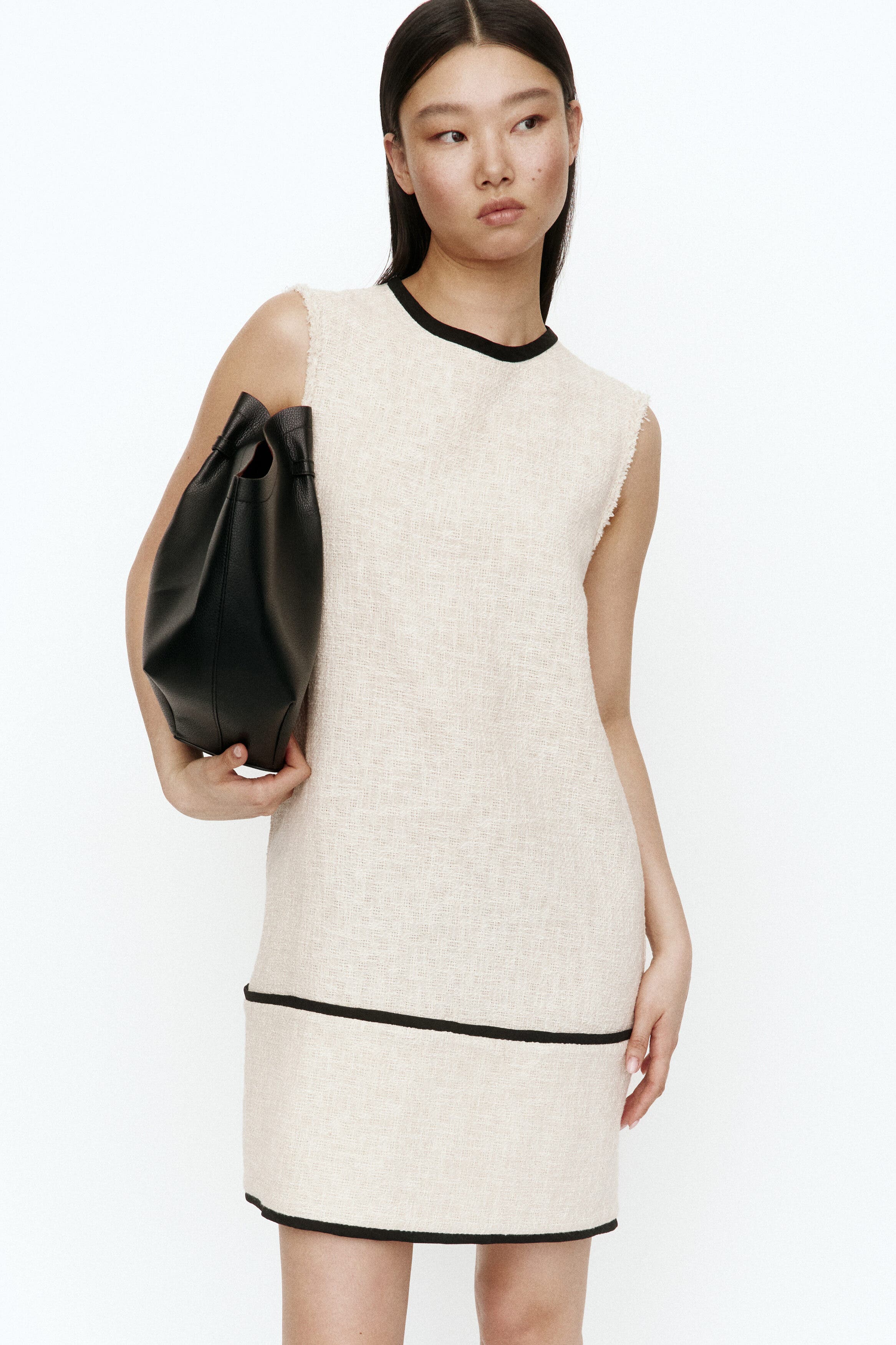 Linen-blend shift dress - image 2
