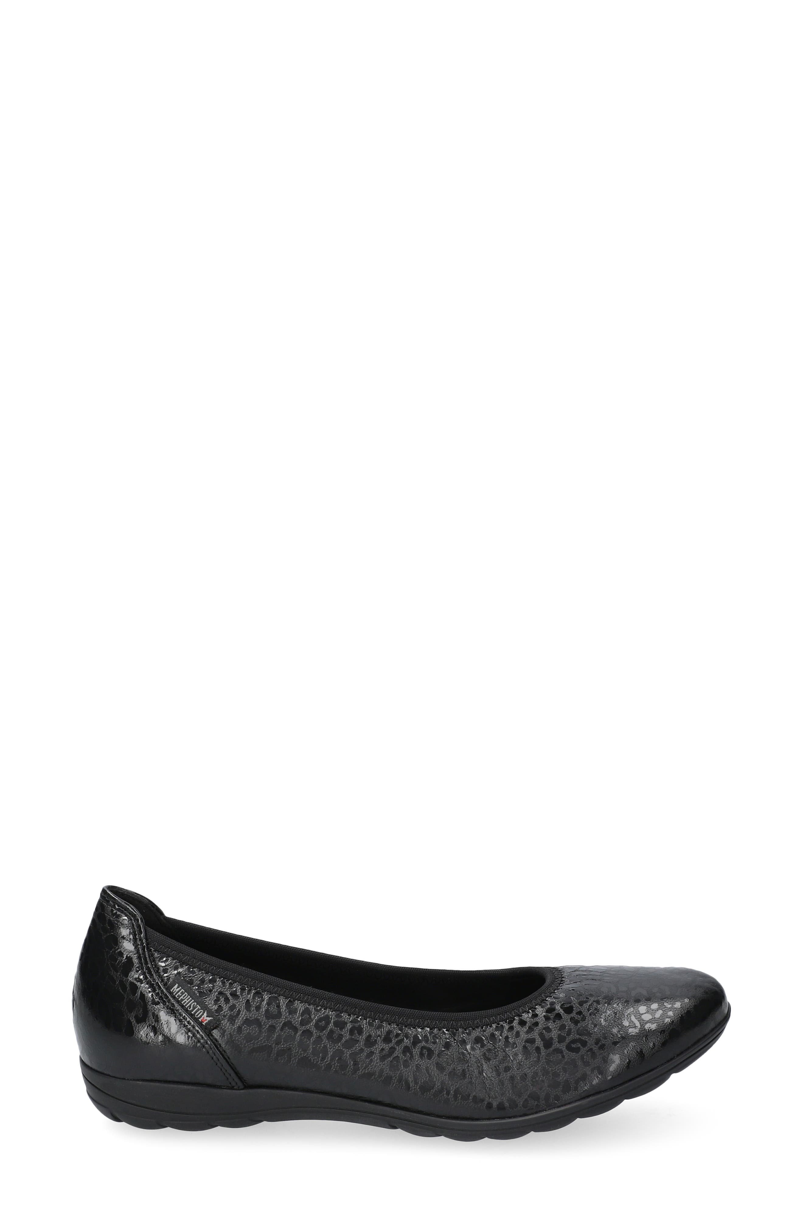 Emilie Flat, Alternate, color, BLACK COMET