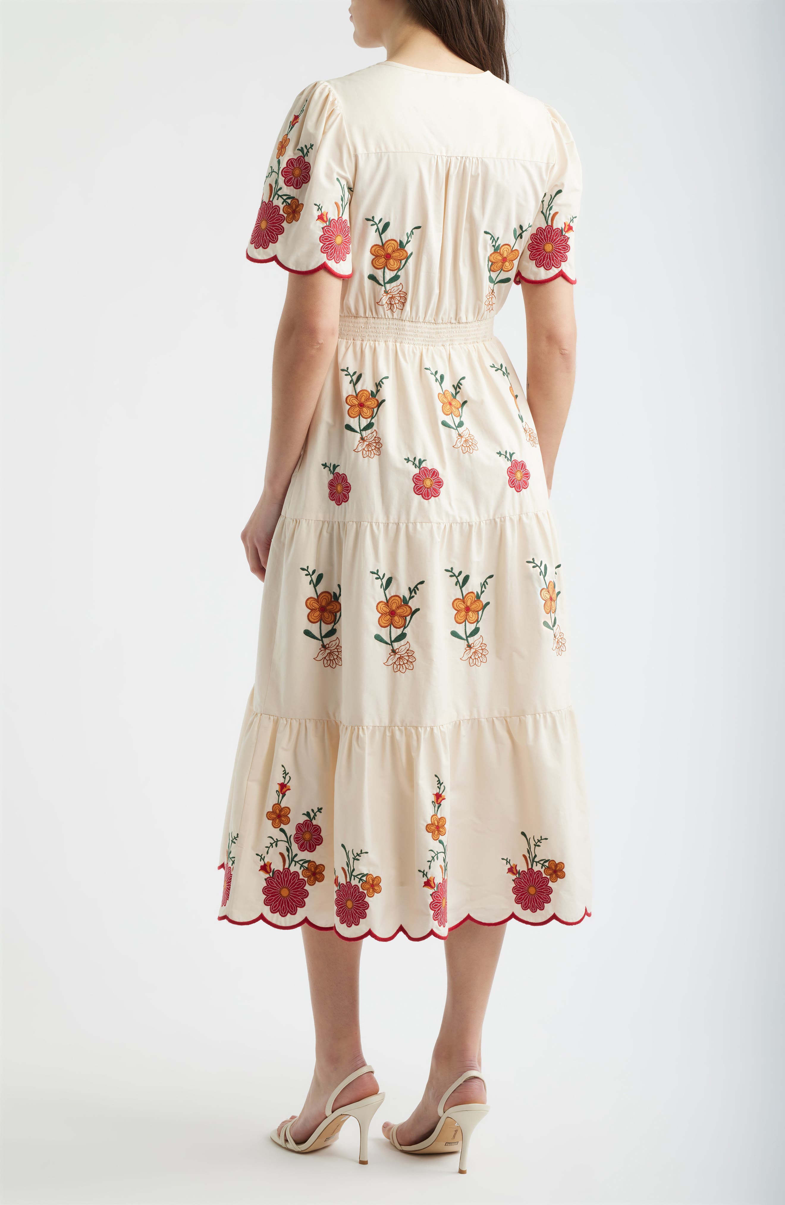 LE'RURE Puffsleeve embroidery dress Puff Sleeve Embroidered Dress