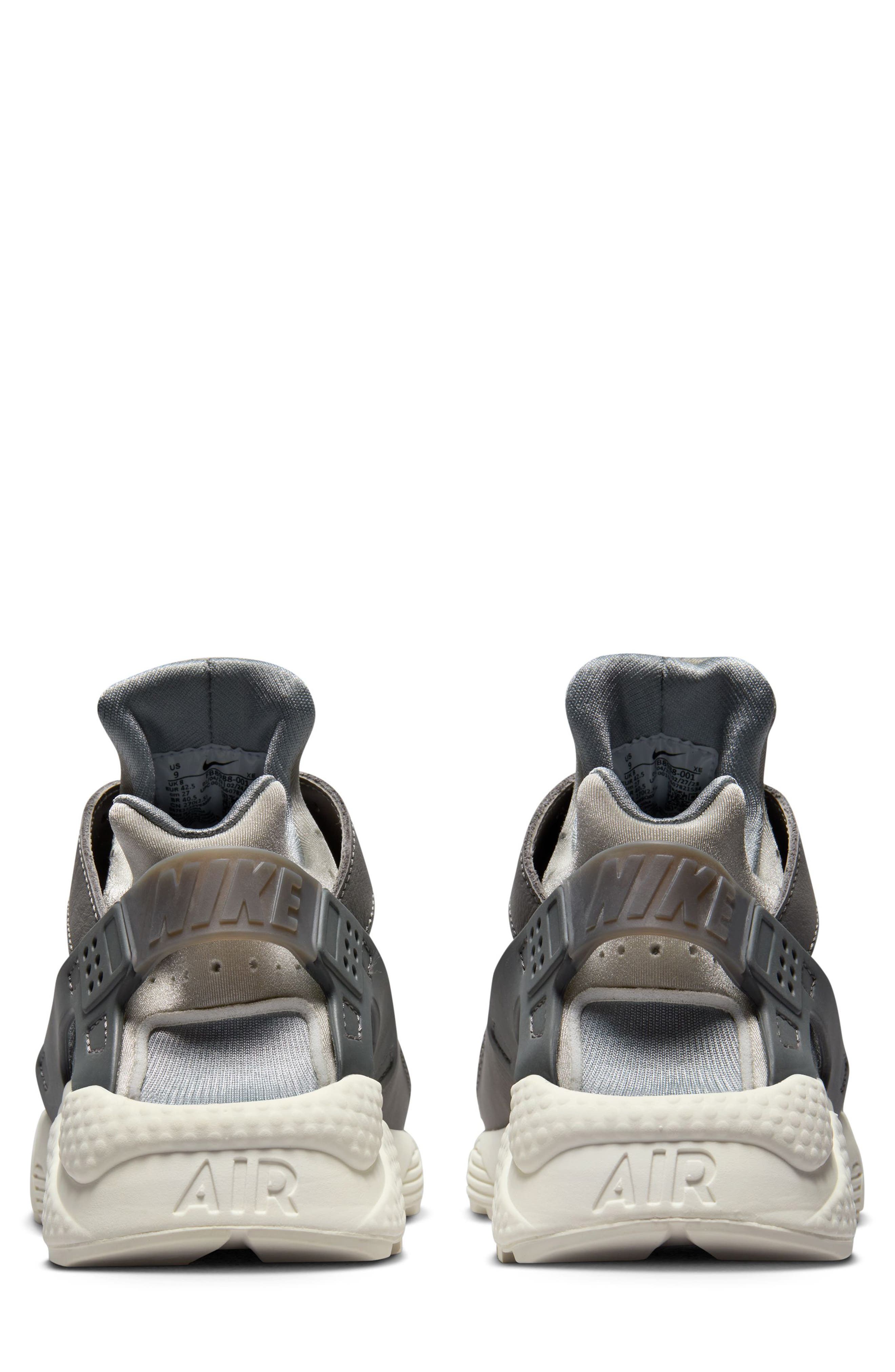 Nike Air Huarache Sneaker (Men) | Nordstrom
