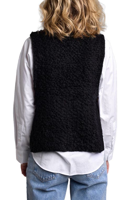 Saachi Buttoned Sweater Vest In Black