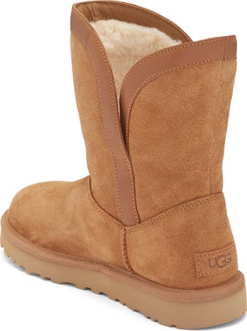 Classic Short Lunara Boot