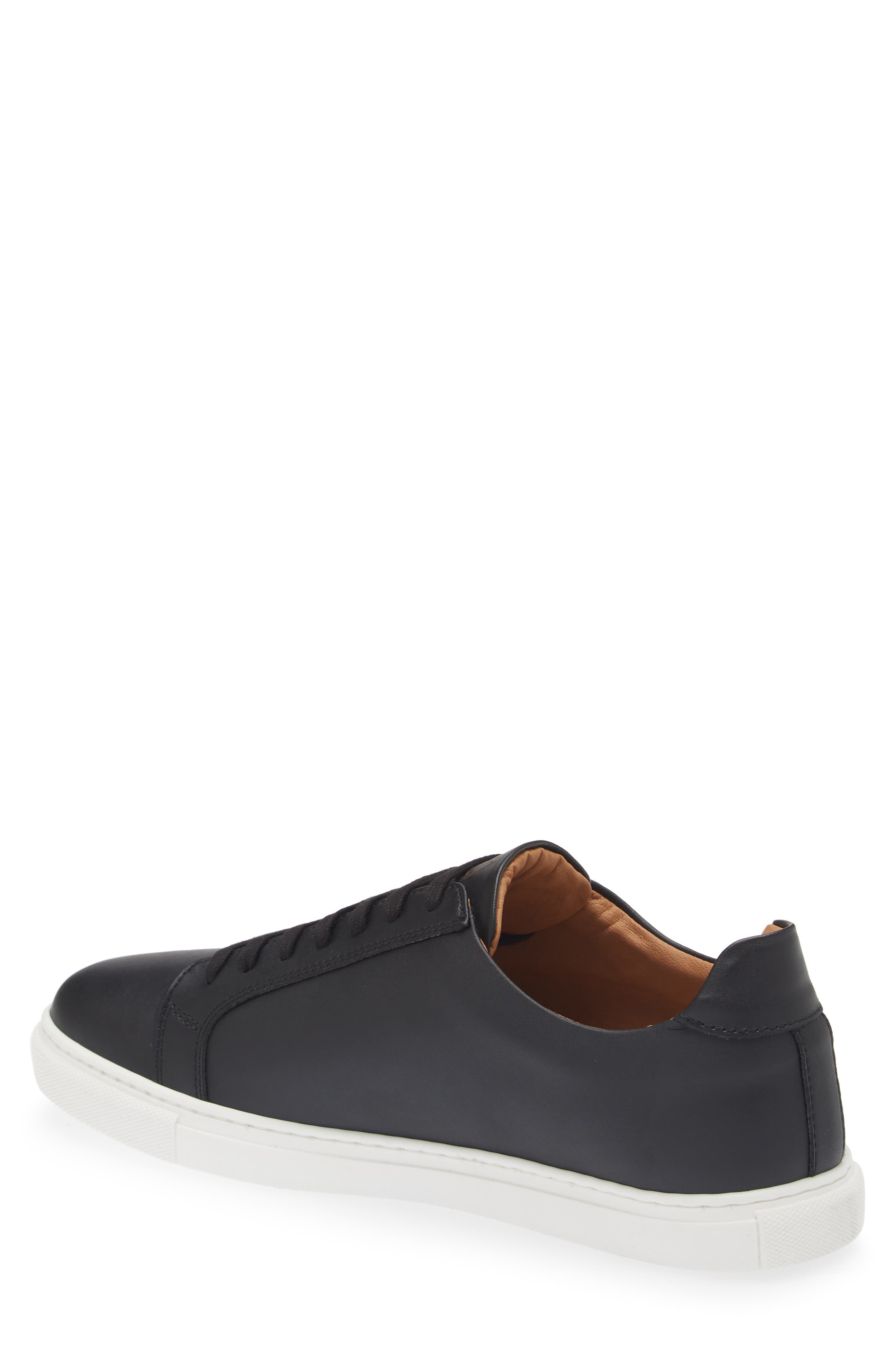 Bruno Magli Daniel Low Top Sneaker, Alternate, color, Black