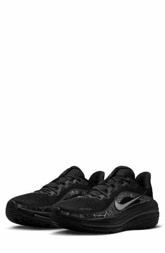 Air Winflo 12 Running Shoe