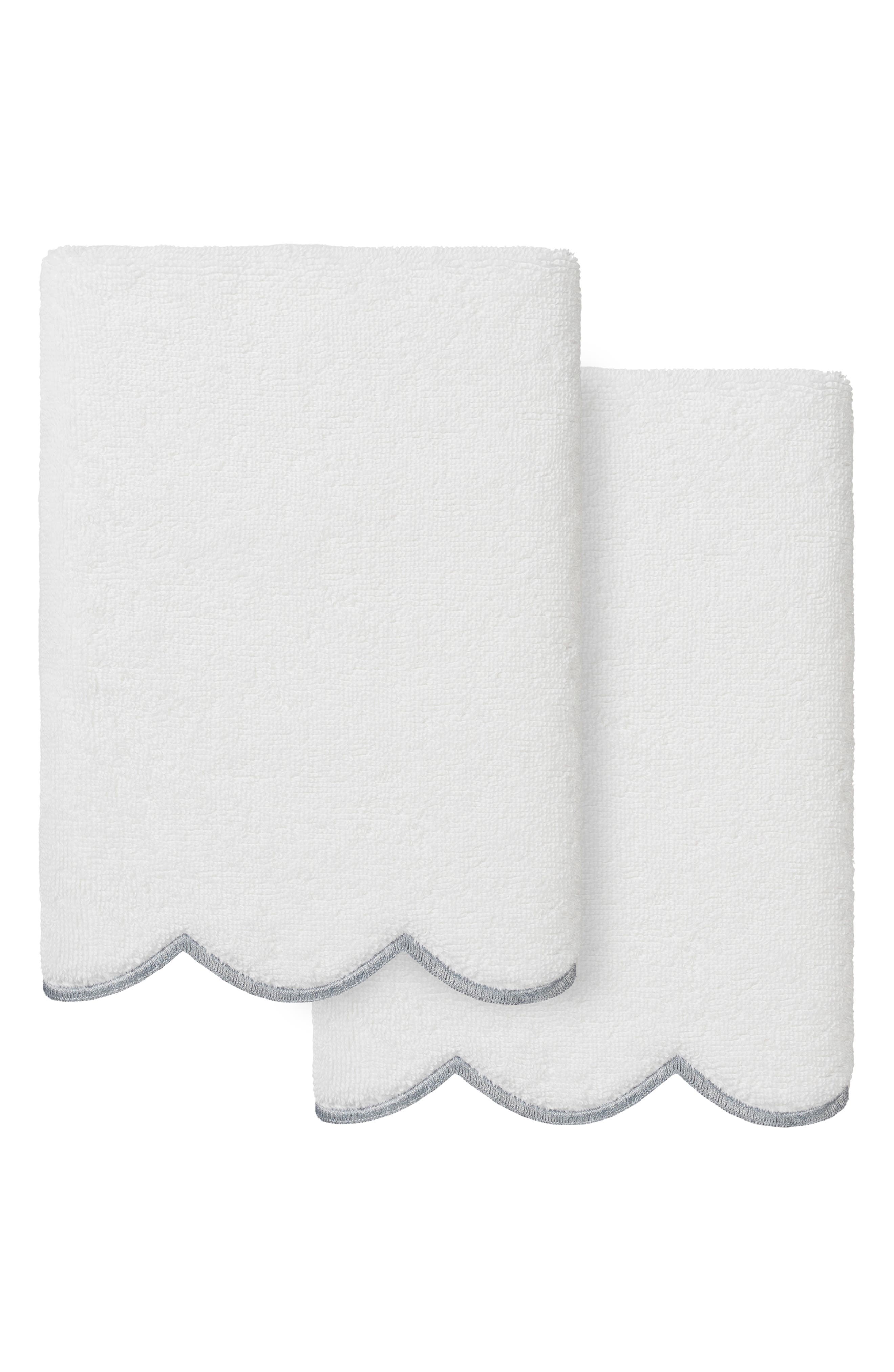 Adornia Scallop Set of 2 Hand Towels