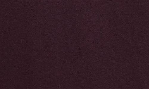Nike Logo-embroidered Shorts Set In Burgundy Crush