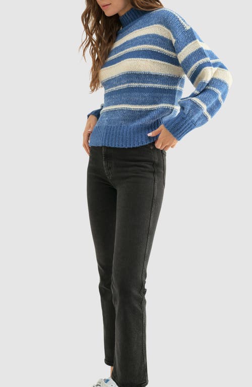 Lush Abstract Stripe Sweater In Blue