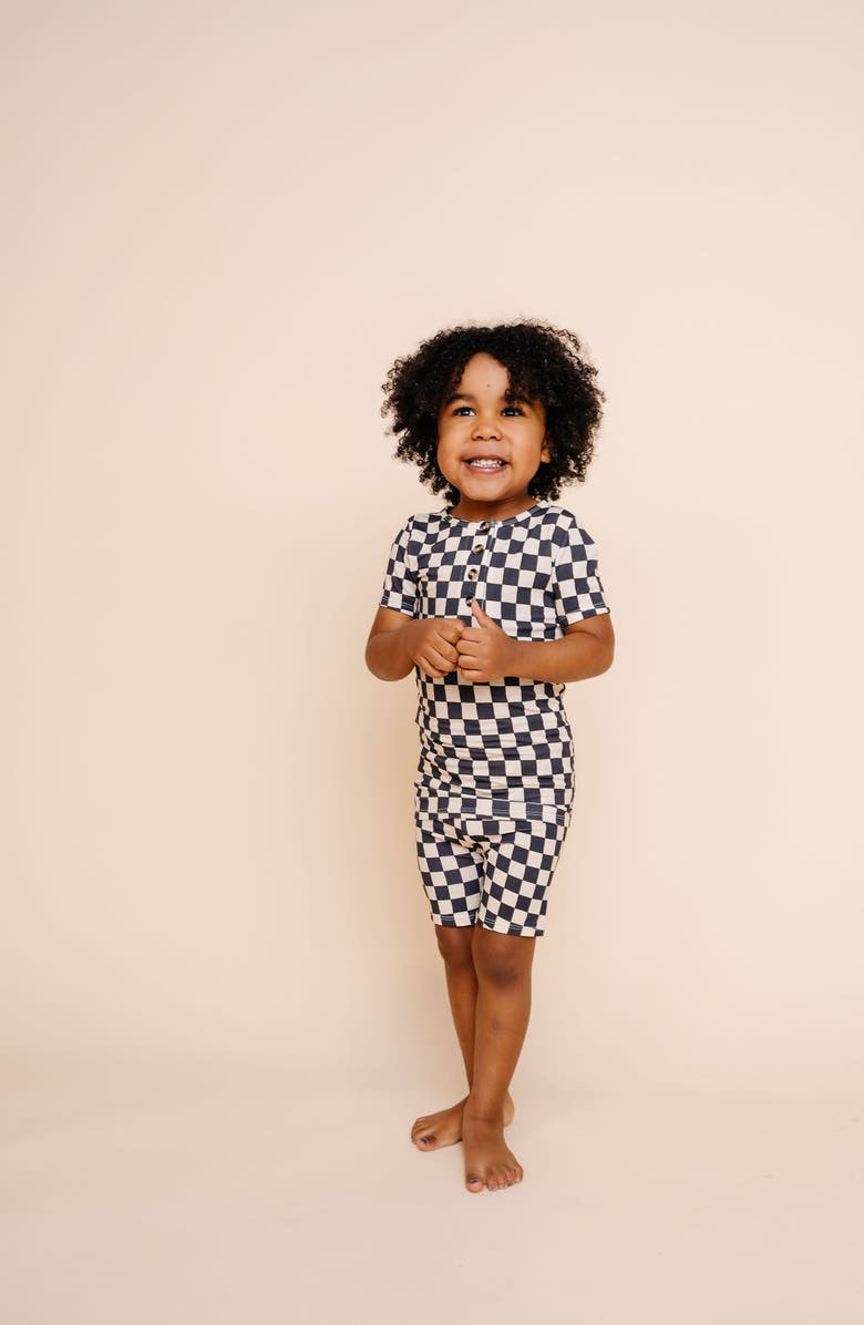 Lou Lou and Company Print Henley & Shorts Set, Alternate, color, Gibson