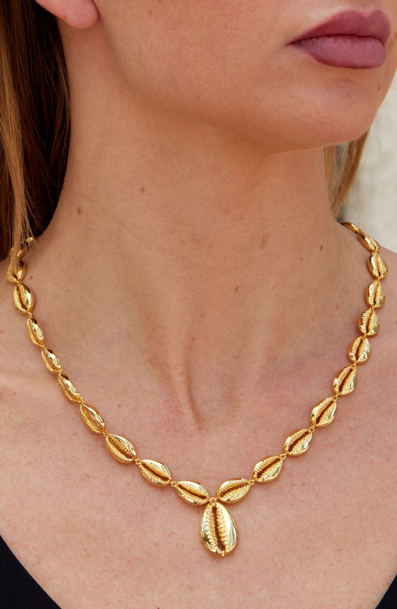 SAVVY CIE JEWELS 18K Gold Plate Cowrie Shell Necklace, Alternate, color, 