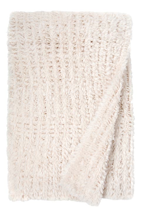 Giraffe at Home Luxe™ Knit Throw Blanket