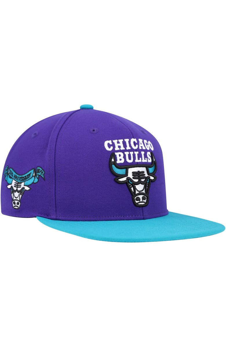 Mitchell & Ness Men's Mitchell & Ness Purple/Teal Chicago Bulls Core Snapback Hat, Alternate, color, 