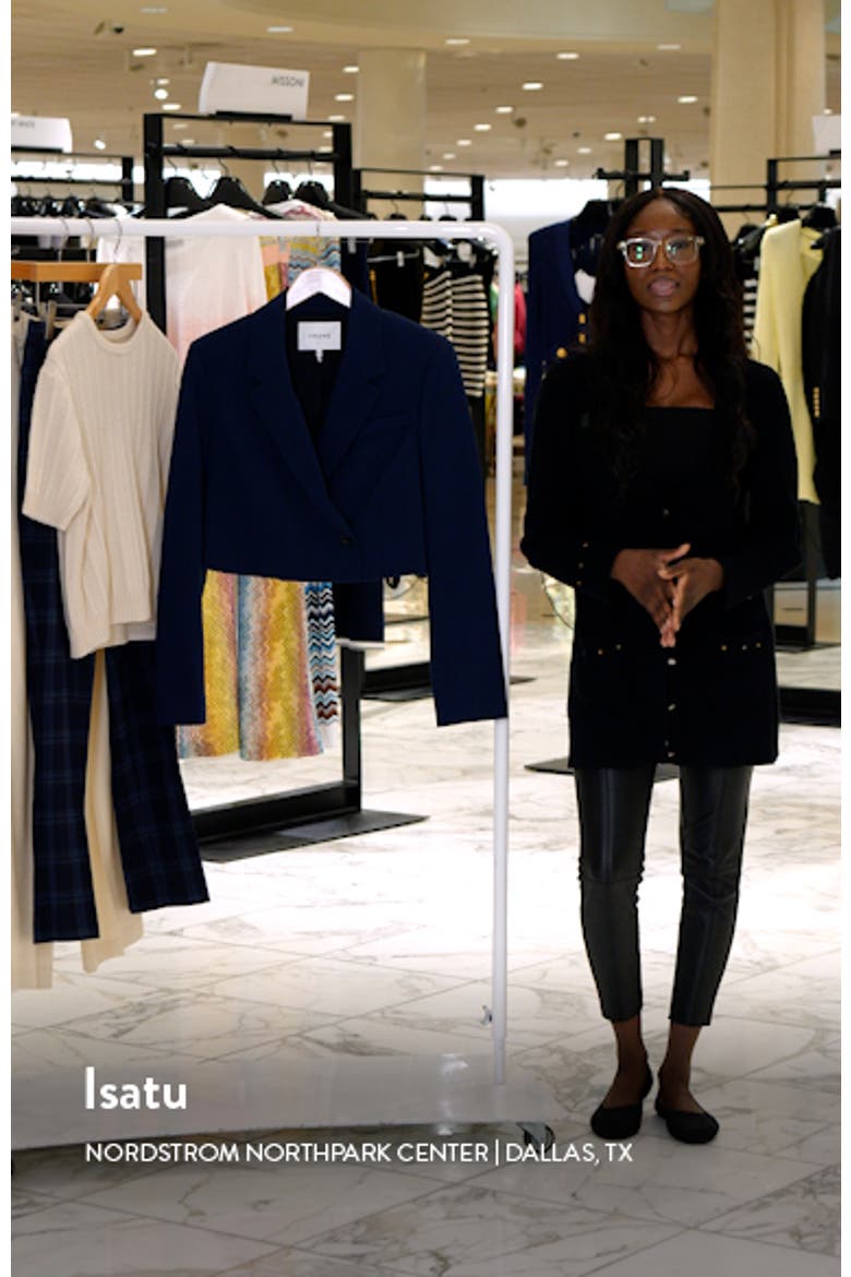 Strong Shoulder Crop Blazer video