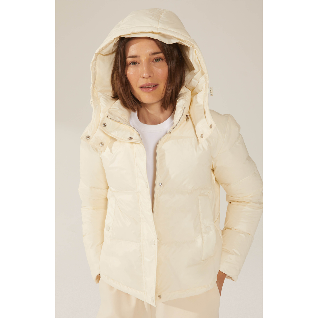Italic Adeline Hooded Down Puffer Jacket In Cream