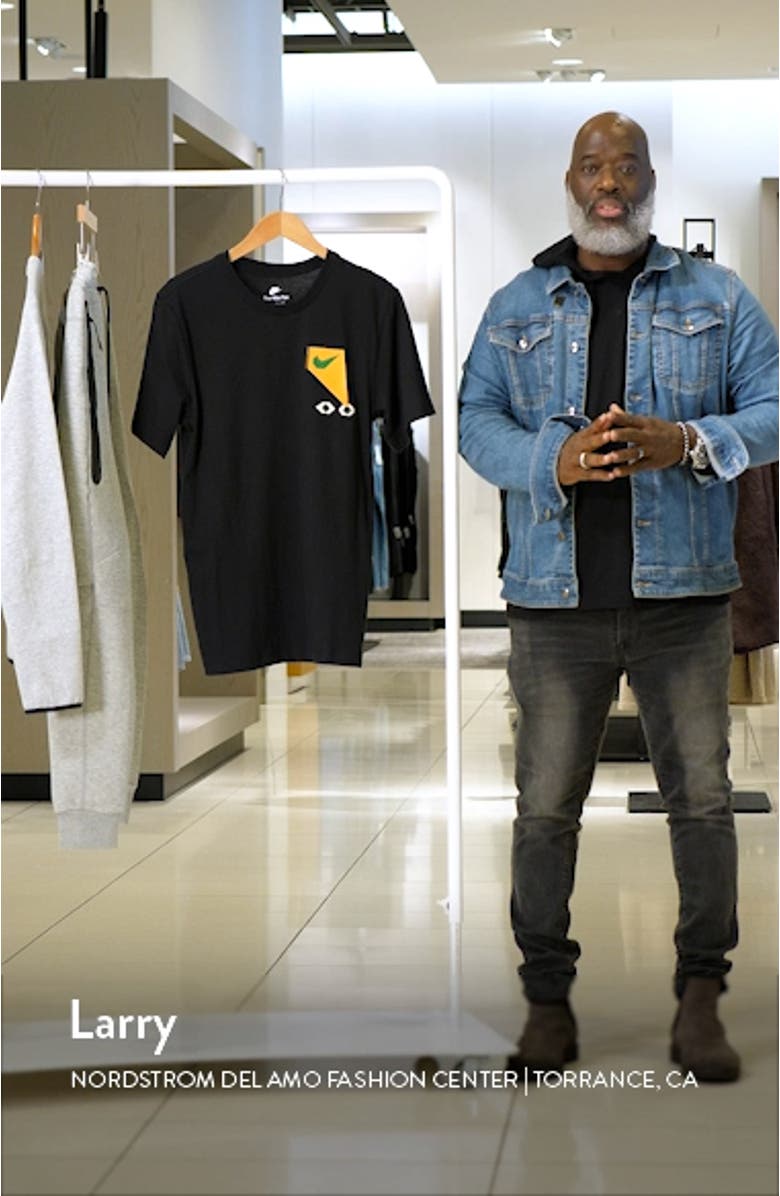 Quilt Appliqué Graphic T-Shirt, sales video thumbnail