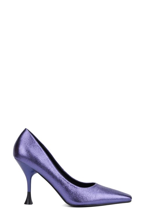 Torgeis Kamana Pointed Toe Pump