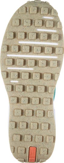Waffle One SE Sneaker