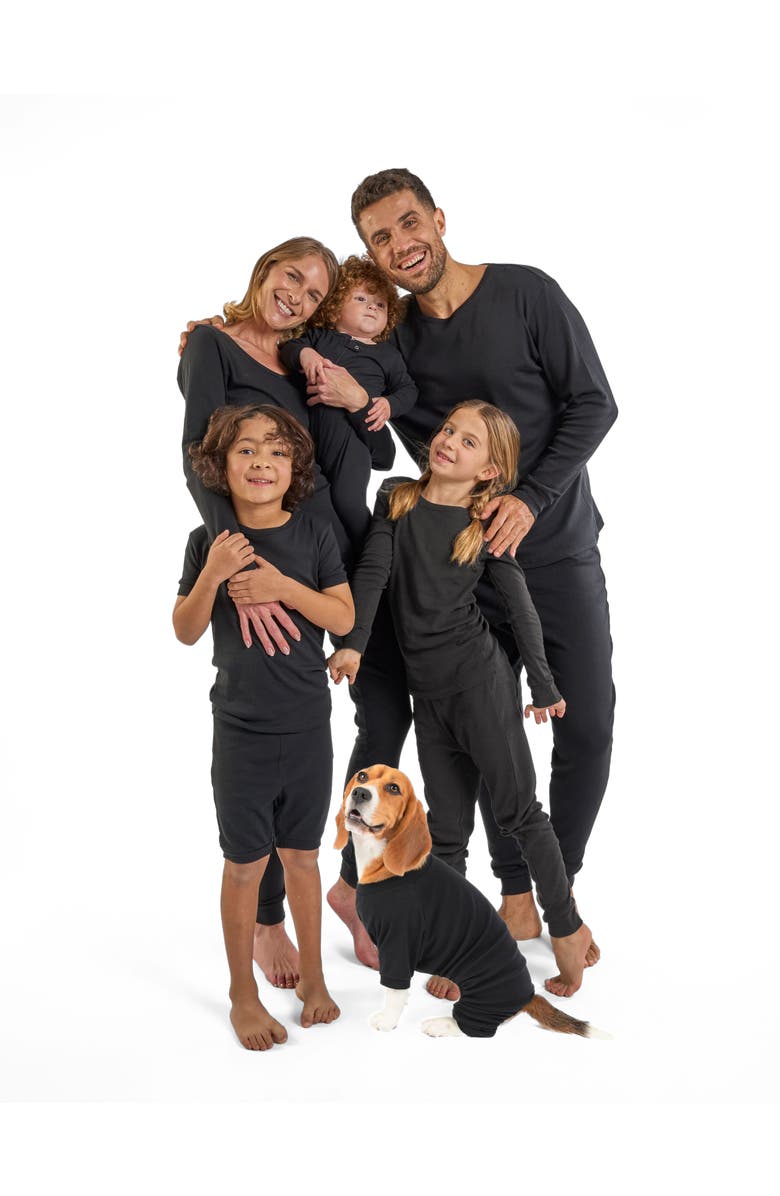 Leveret Kids Short Sleeve Cotton Solid Matching Family Pajamas, Alternate, color, Black