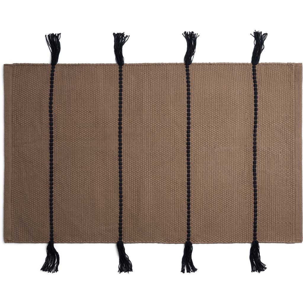 Parachute Tassel Organic Cotton Bath Mat In Brown