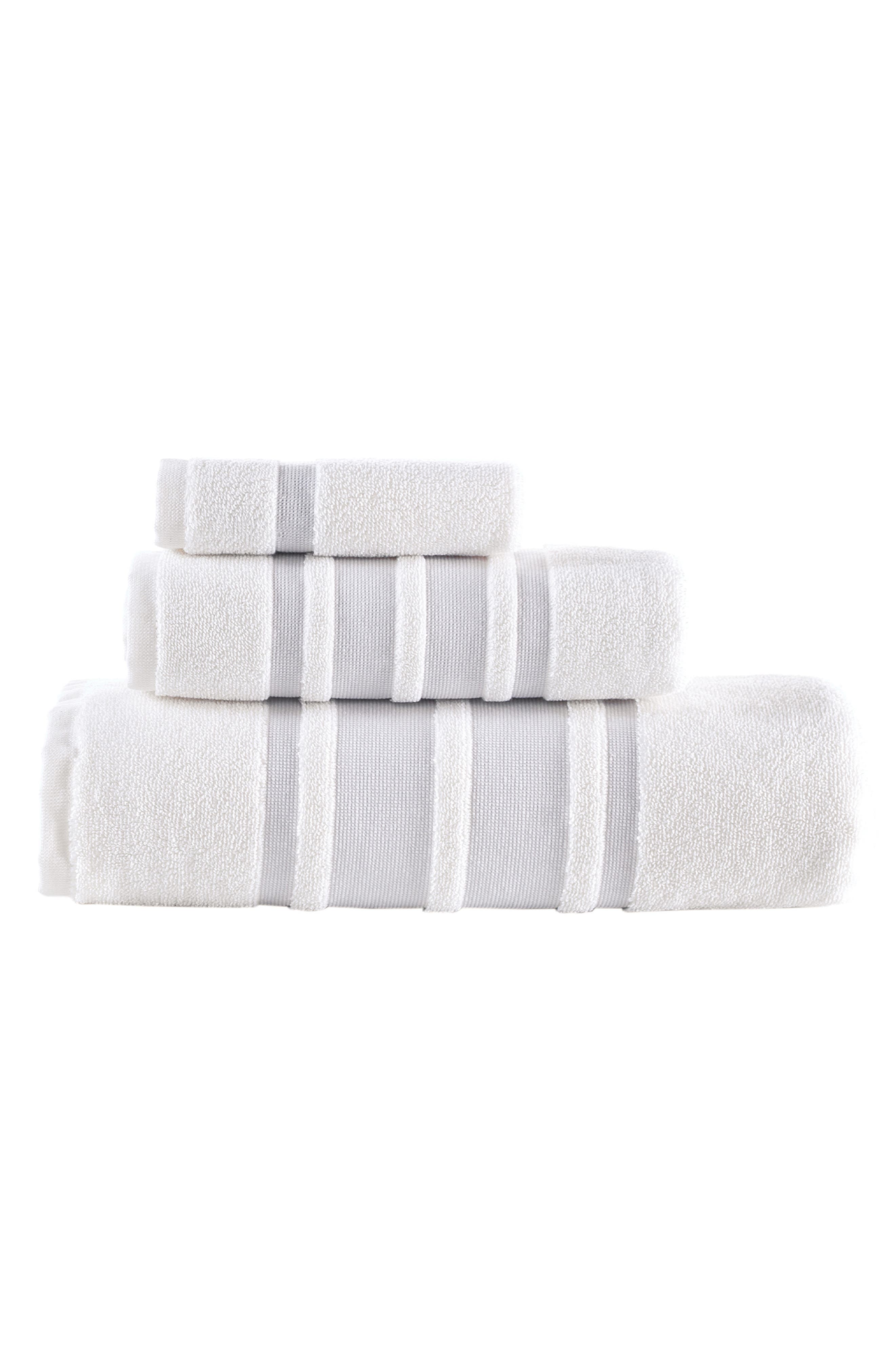 Brooks Brothers Contrast Boarder 3-Piece Towel Set